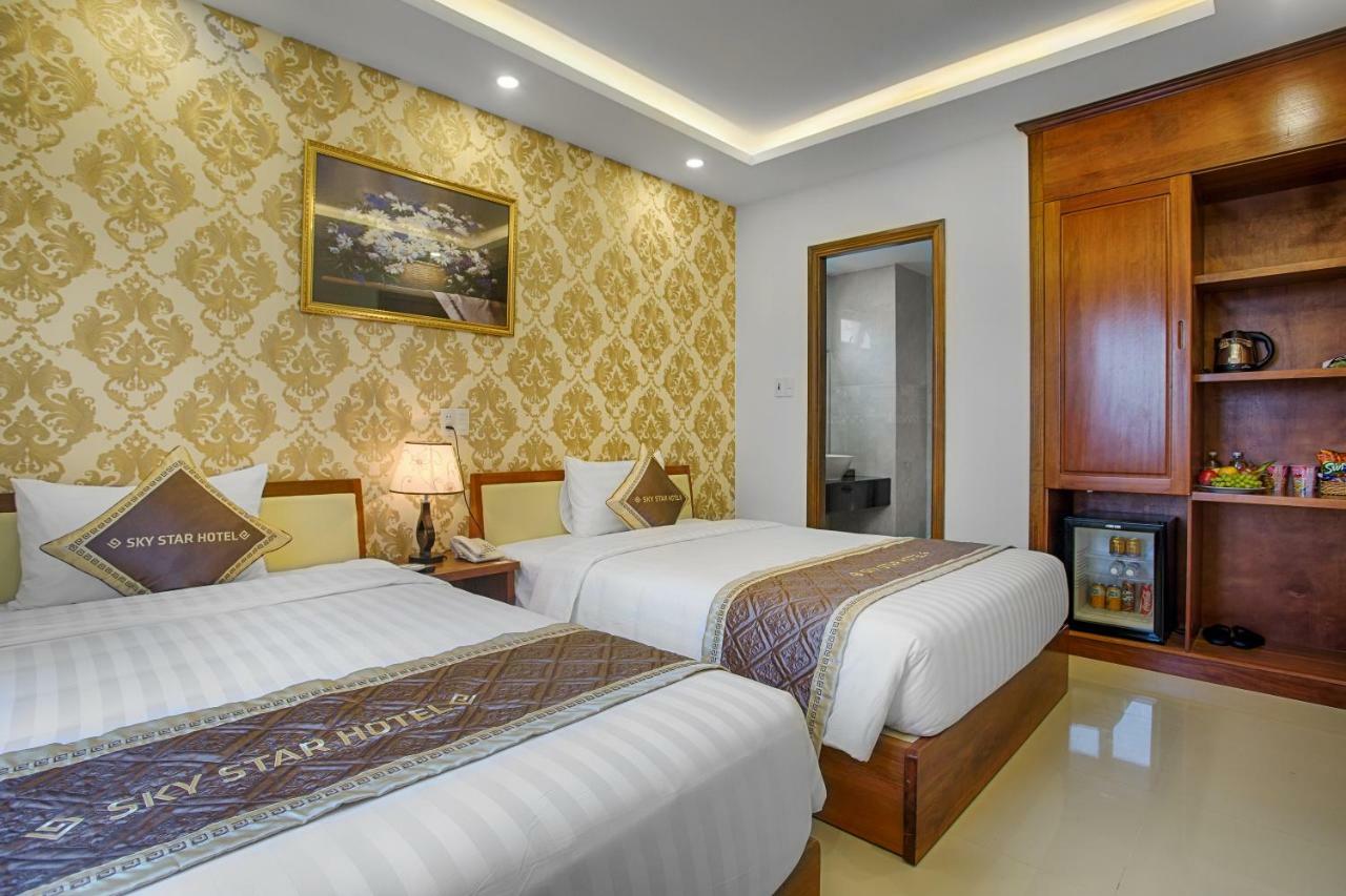 Sky Star Hotel Danang Exterior photo