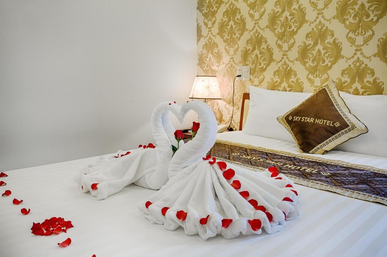 Sky Star Hotel Danang Exterior photo